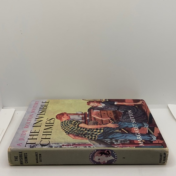 Vintage A Judy Bolton Mystery Book The Invisible Chimes #3 By Margaret Sutton - Picture 2 of 15